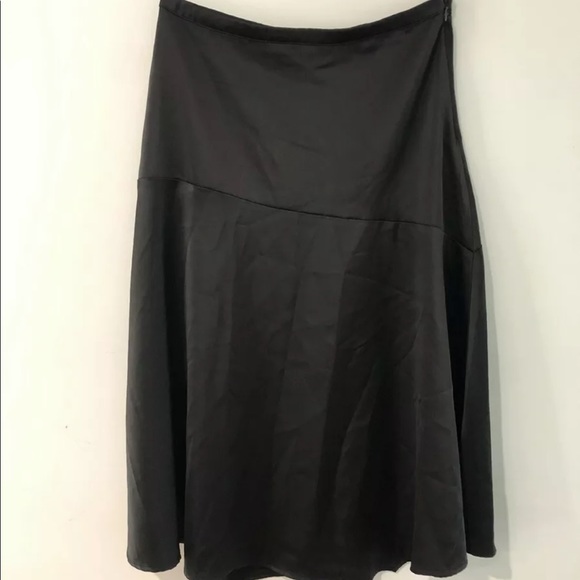 Spurr A Line Black Skirt, Size 12. In great used condition. - Picture 2 of 4